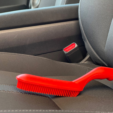 SHOP PET CAR BRUSH